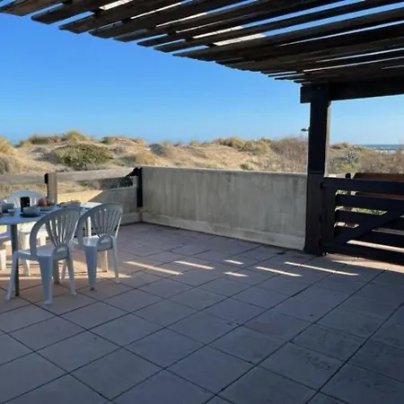 T3 A Cap D'agde, 6 Pers, Au Bord De La Avec Parking Et Terrasse - Fr-1-749-13 Apartamento